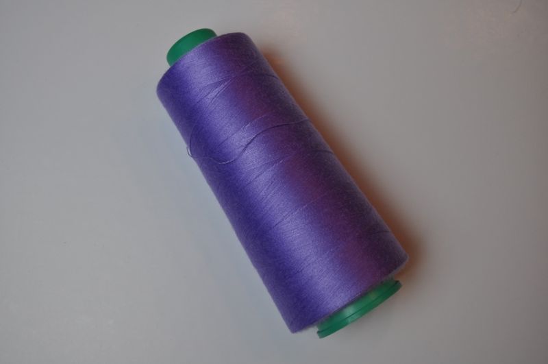 Overlockgarn 120er 2500 m Fb.528 orchidee