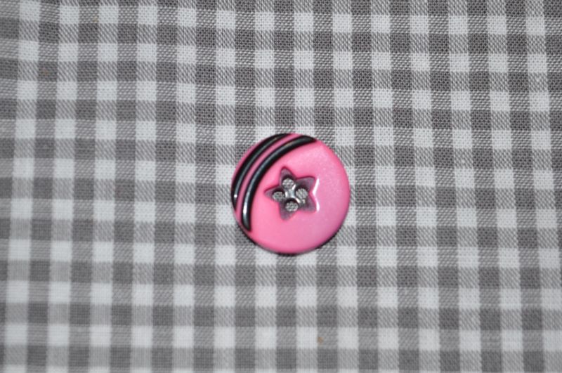 Knopf sterne und streifen rosa
