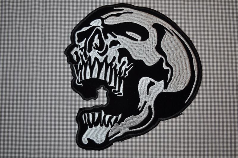 Applikation Bügelbild Skull groß