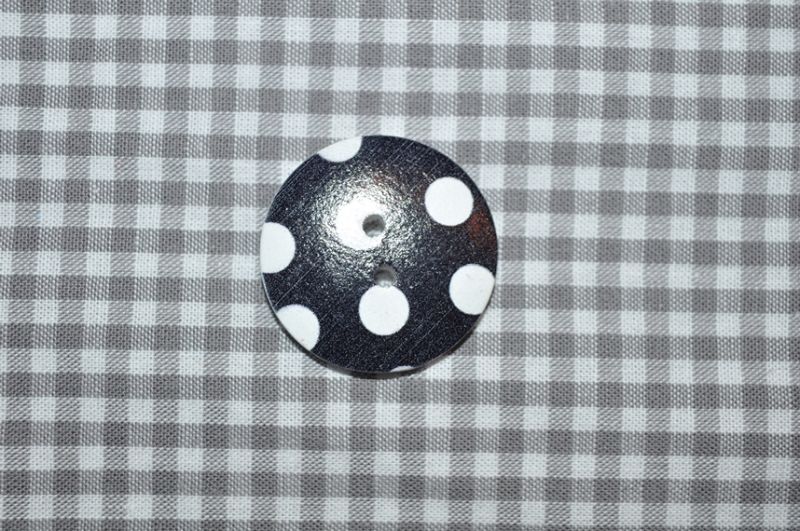 Holz Knopf Dots schwarz