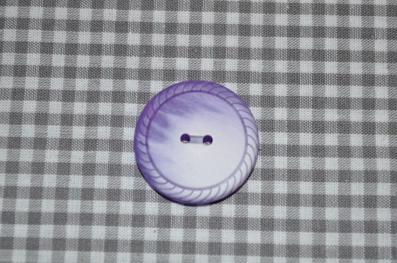 Knopf 25mm Farbverlauf groß lila