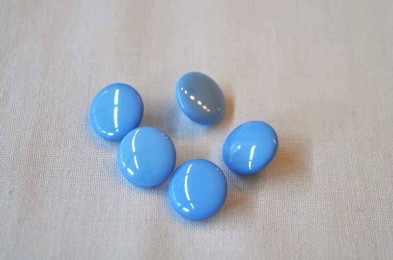 Knopf 12mm Öse Uni hellblau