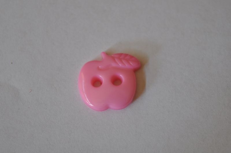 Knopf Apfel rosa
