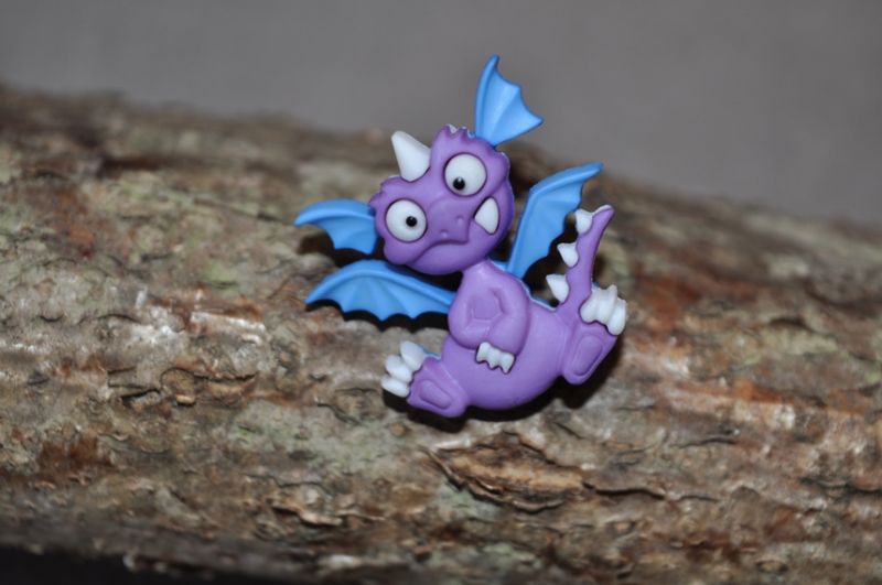 Polyester Knopf Öse Drachen lila