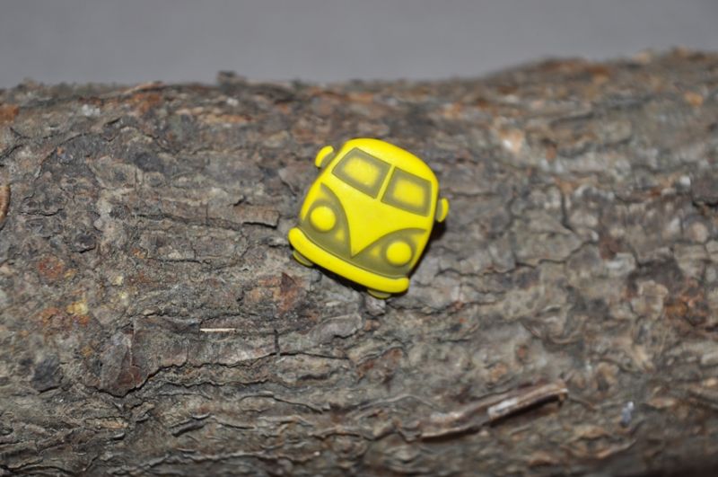 Polyester Knopf Öse Bulli gelb