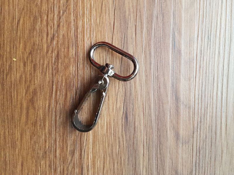 Karabinerhaken 25mm Hematith Breit