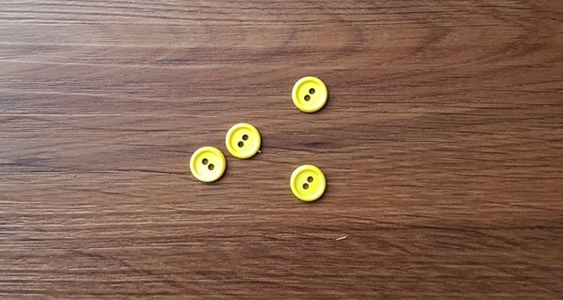 Knopf 11mm Uni gelb
