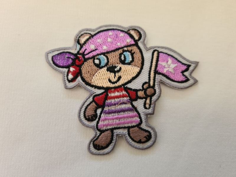 Applikation Bügelbild Bär mit Fahne Pink