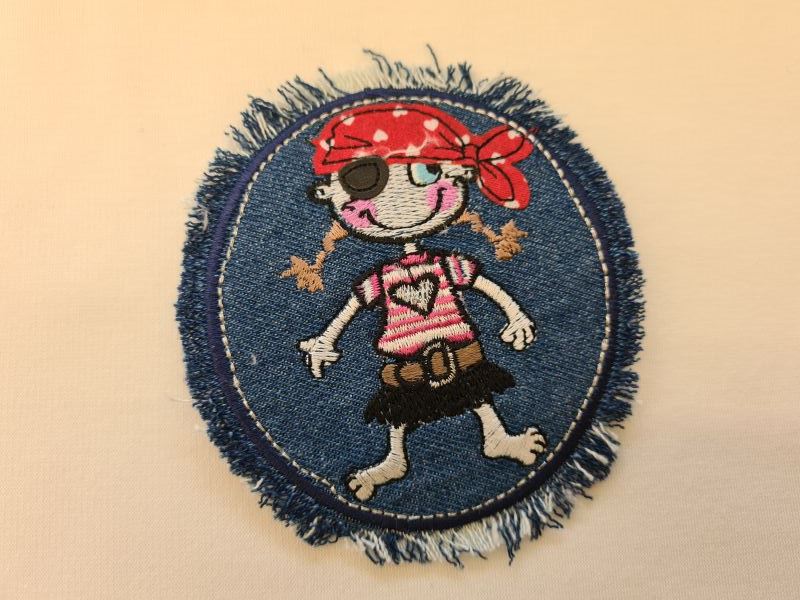 Applikation Bügelbild Pirat mit Herz