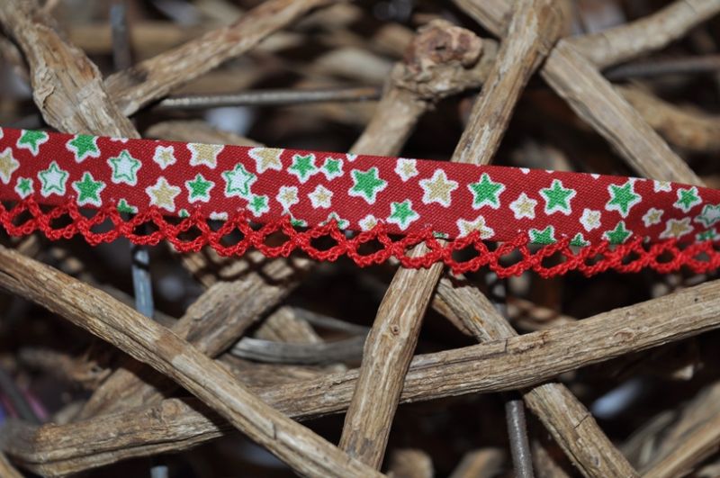Schrägband Weihnachtsstern Häkelborte rot