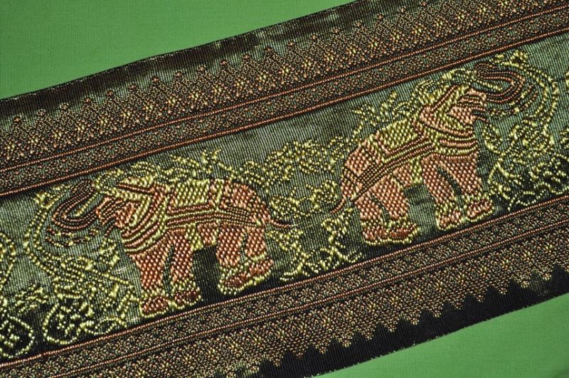 Webband Jaquard Elefant grün 10cm