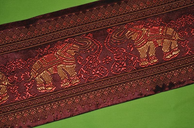 Webband Jaquard Elefant rot 10cm