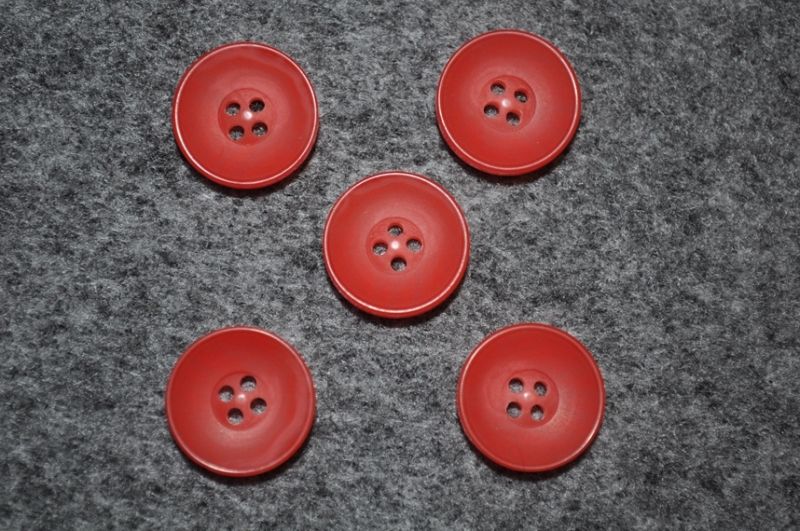 Knopf 14mm 4-Loch Rot