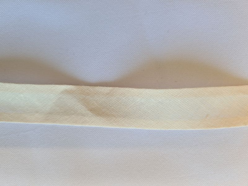 Schrägband gefalzt 20 mm leicht beige