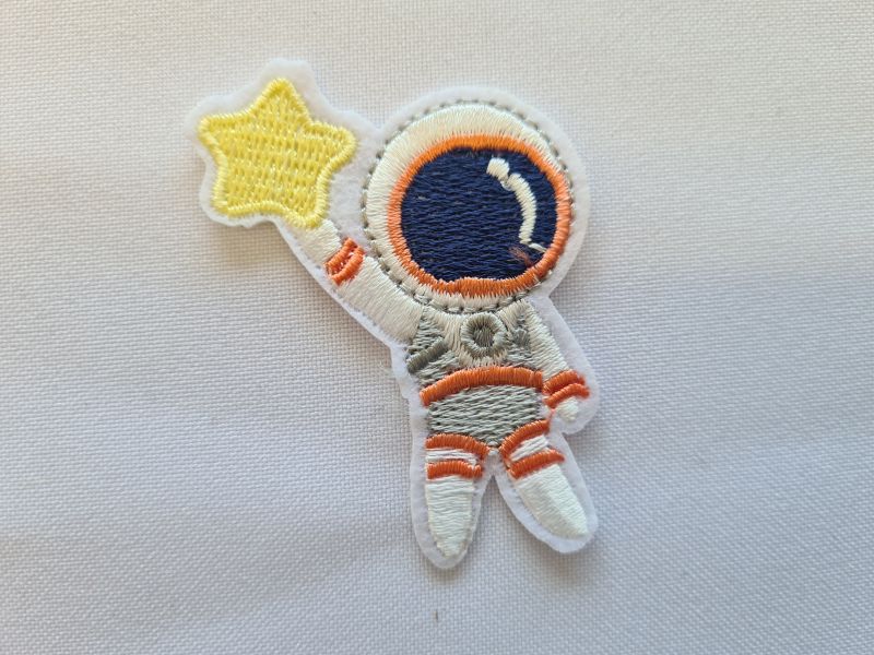 Applikation/Bügelbild Astronaut mit Stern