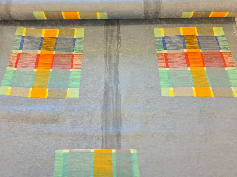 Dekostoff Vierecke und Streifen grau/bunt