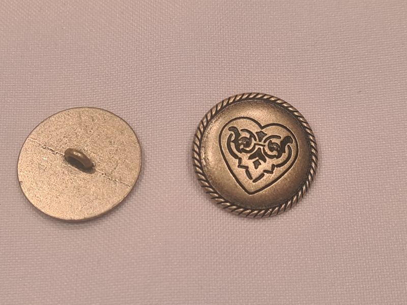 Knopf 23mm Öse Metall Rund Herz Silber Matt