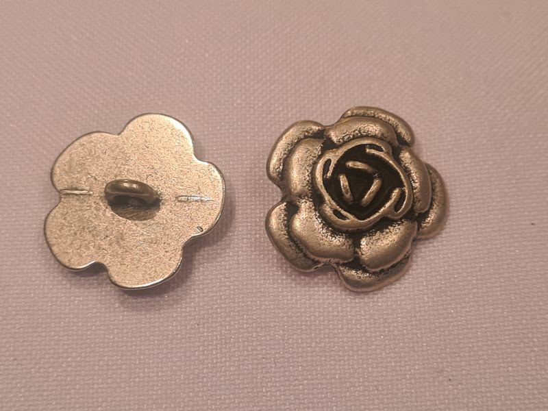 Knopf 19mm Öse Metall Rose Silber Matt