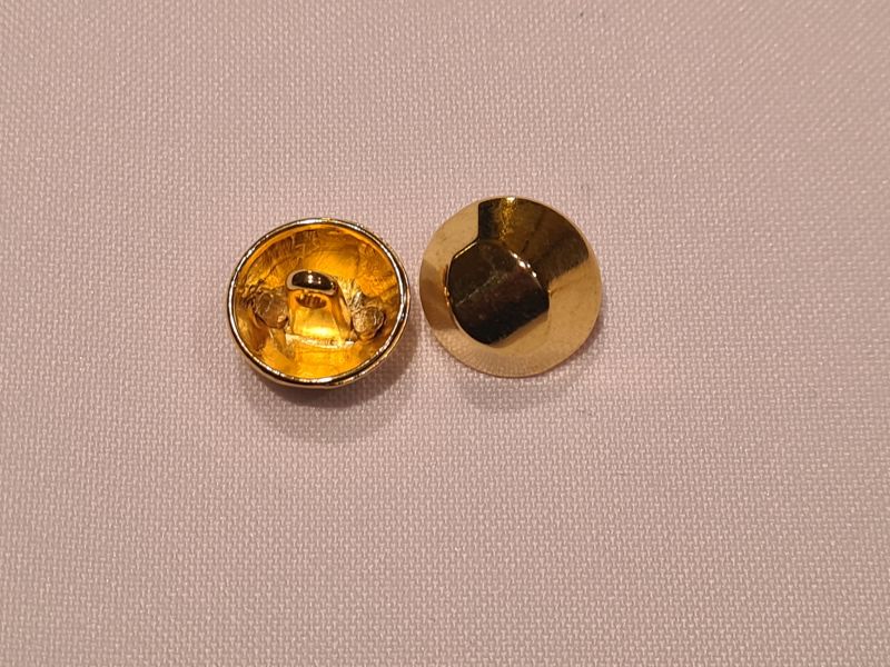 Knopf 15mm Öse Tracht Kuppel Gold