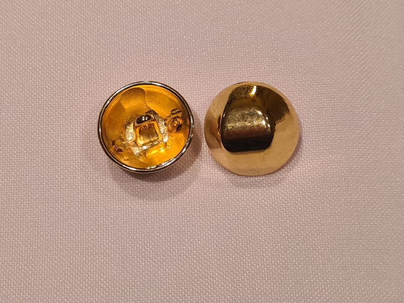 Knopf 18mm Öse Tracht Kuppel Gold