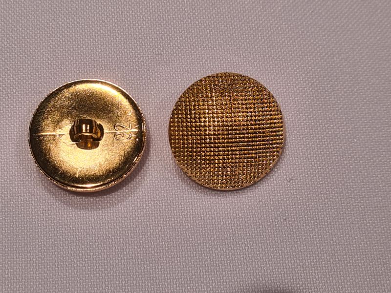 Knopf 20mm Öse Kunststoff Uniform rund Sieboptik gold