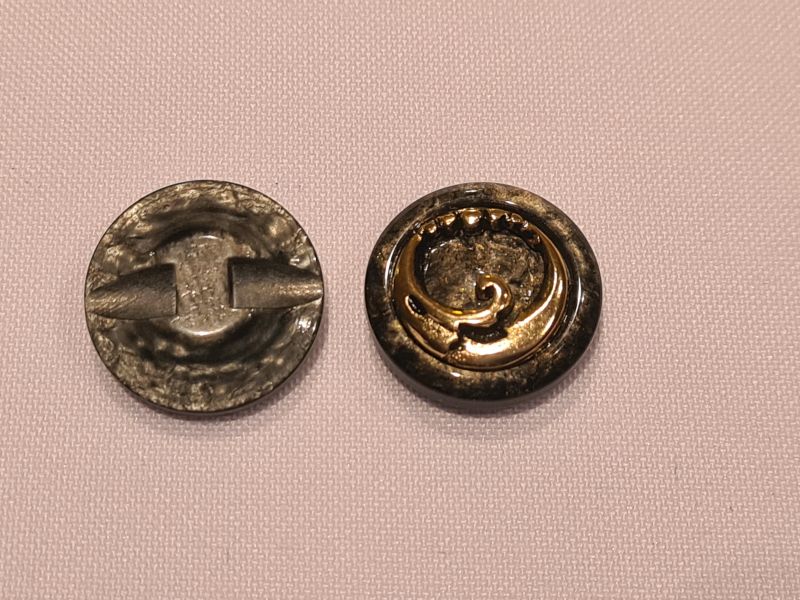 Knopf 20mm Öse Hornoptik mit Metallkranz antrazit