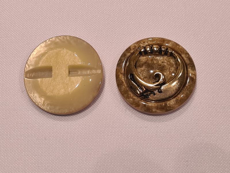 Knopf 27mm Öse Hornoptik mit Metallkranz hellbraun