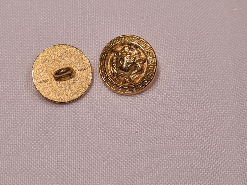 Knopf 15mm Öse Metall Löwenkopf gold