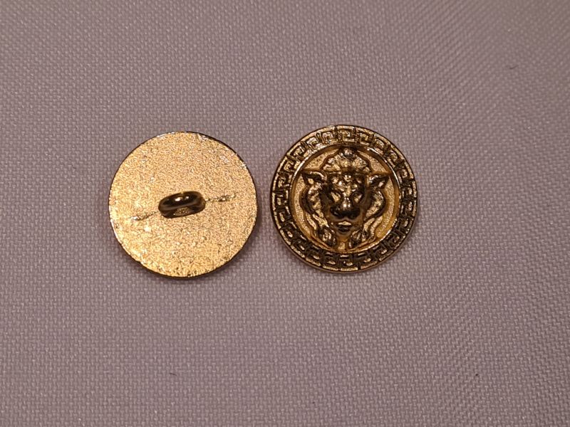 Knopf 18mm Öse Metall Löwenkopf gold