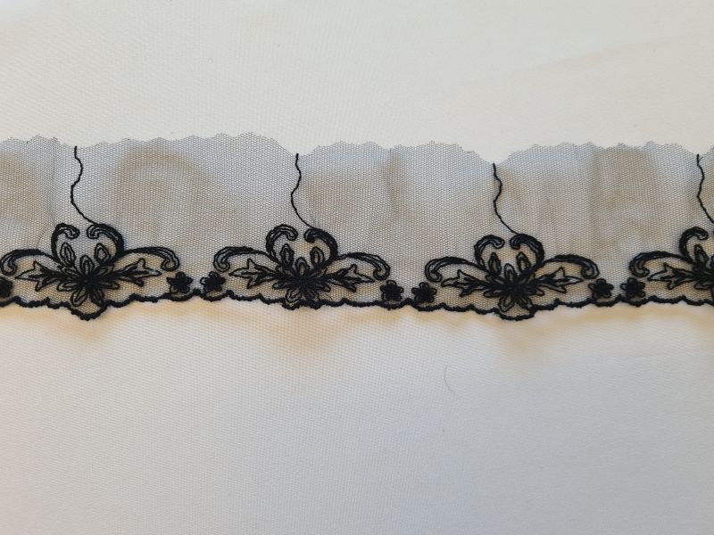 Tüllband mit Stickerei Schwarz 7cm