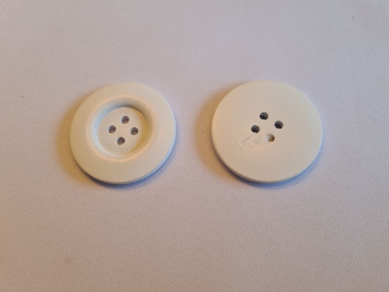 [120366.011] Knopf 40mm 4-Loch Holz Weiß