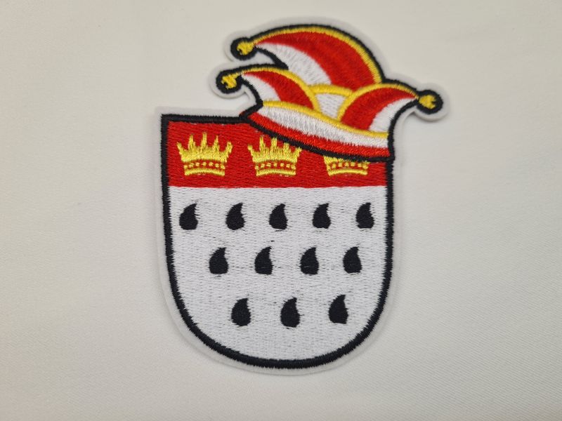 Applikation/Bügelbild Karneval Wappen Kappe