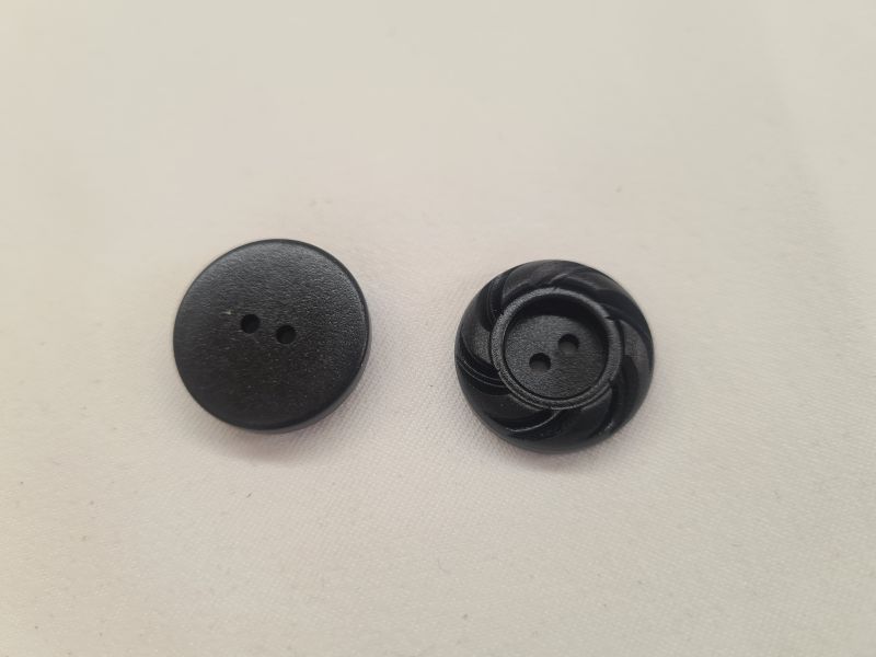 Knopf 20mm 2-Loch mit Kranz Schwarz
