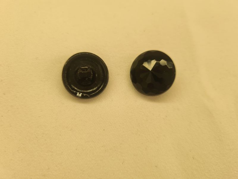 Knopf 13mm Öse Golfball Schliff Schwarz