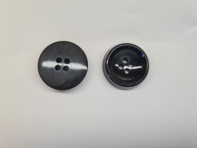 Knopf 24mm 4-Loch eingesunken Schwarz