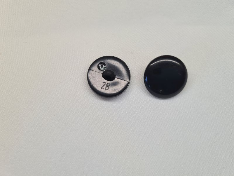 Knopf 18mm Öse hoch Kuppelknopf Schwarz
