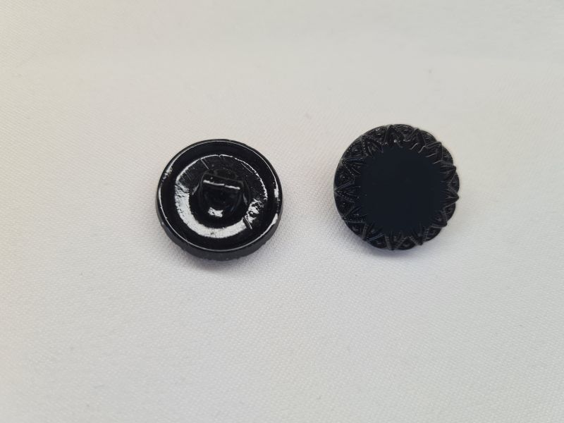 Knopf 18mm Öse Glas mit Zackenrand Schwarz