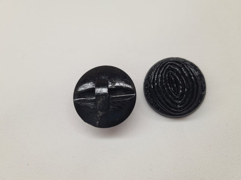 Knopf 28mm Öse Hubbel mit Elipsen Schwarz