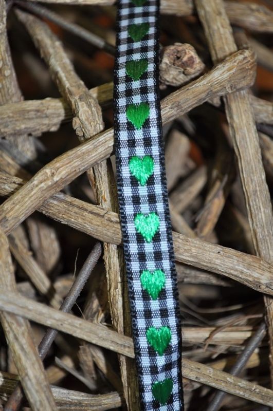 Vichy Karo Band mit Herzen grün