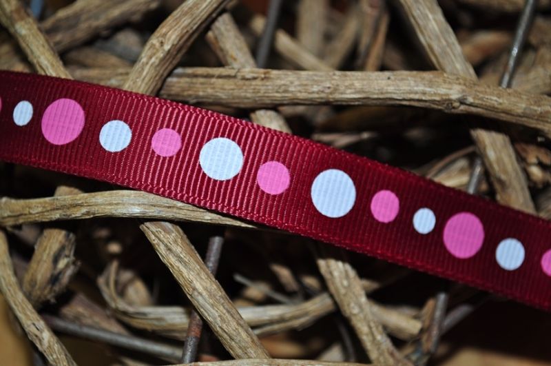 Ripsband *Dots* weinrot