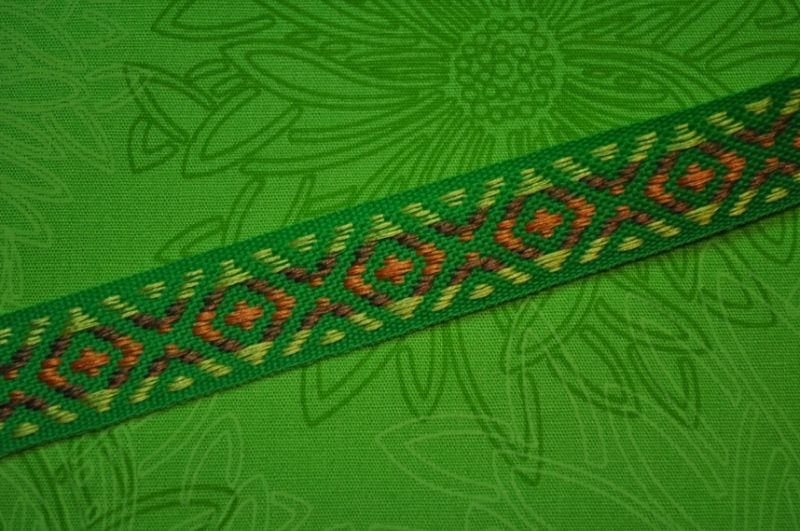 Webband Ornamente grün