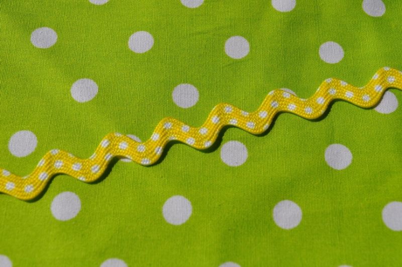 Zackenlitze mit Punkten gelb