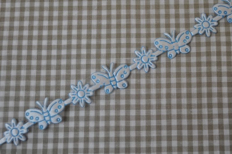 Satinband Schmetterlinge Blumen weiß hellblau