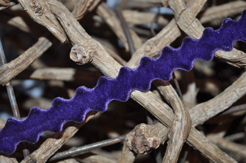 Samtband wellen 12mm lila