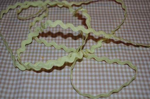 [510249.006] Zackenlitze 5mm hellgelb