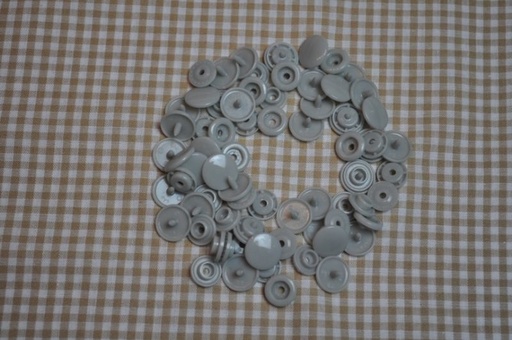 30 Baby Snaps T5 Farbe B24 Light grey