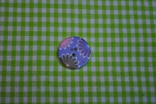 Knopf Tante Ema Blumenwiese Flieder