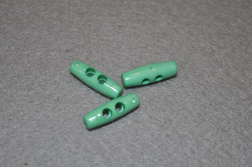 Polyesterknebel 2-Loch 2cm pastellgrün