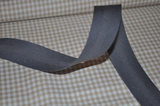 [260212.900351] Schrägband gefalzt 20 mm dunkelgrau