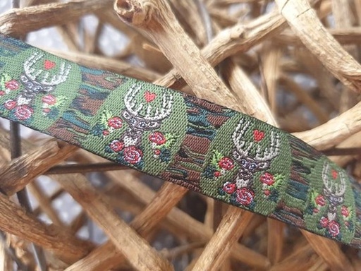 Webband Hirsch auf Camouflage